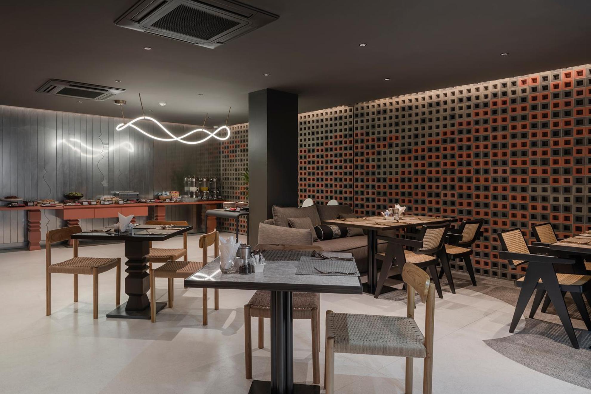 Lilit Bang Lumphu Hotel Bangkok Exterior foto